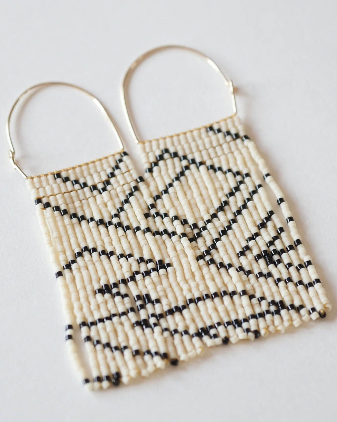 Jeera Tapestry Earring in snow