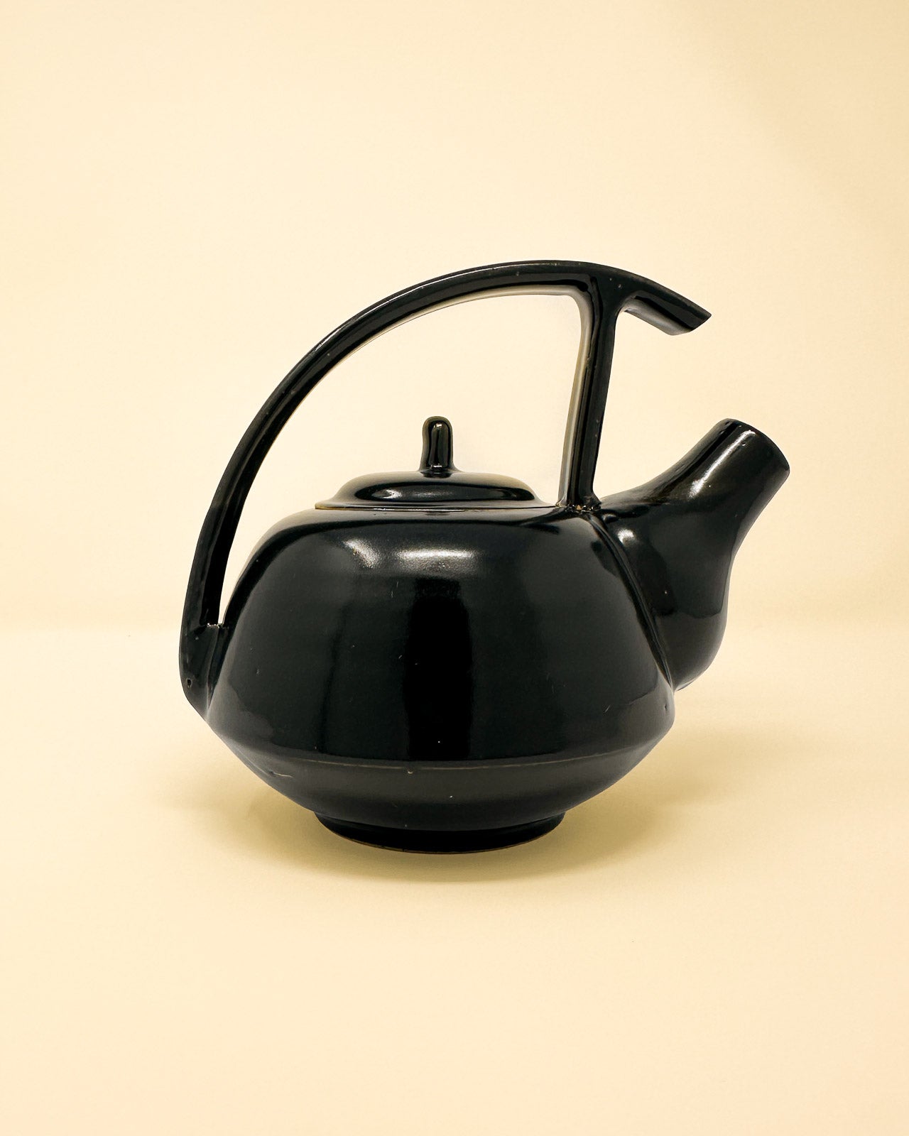 Kate Metten Bauhaus Teapot
