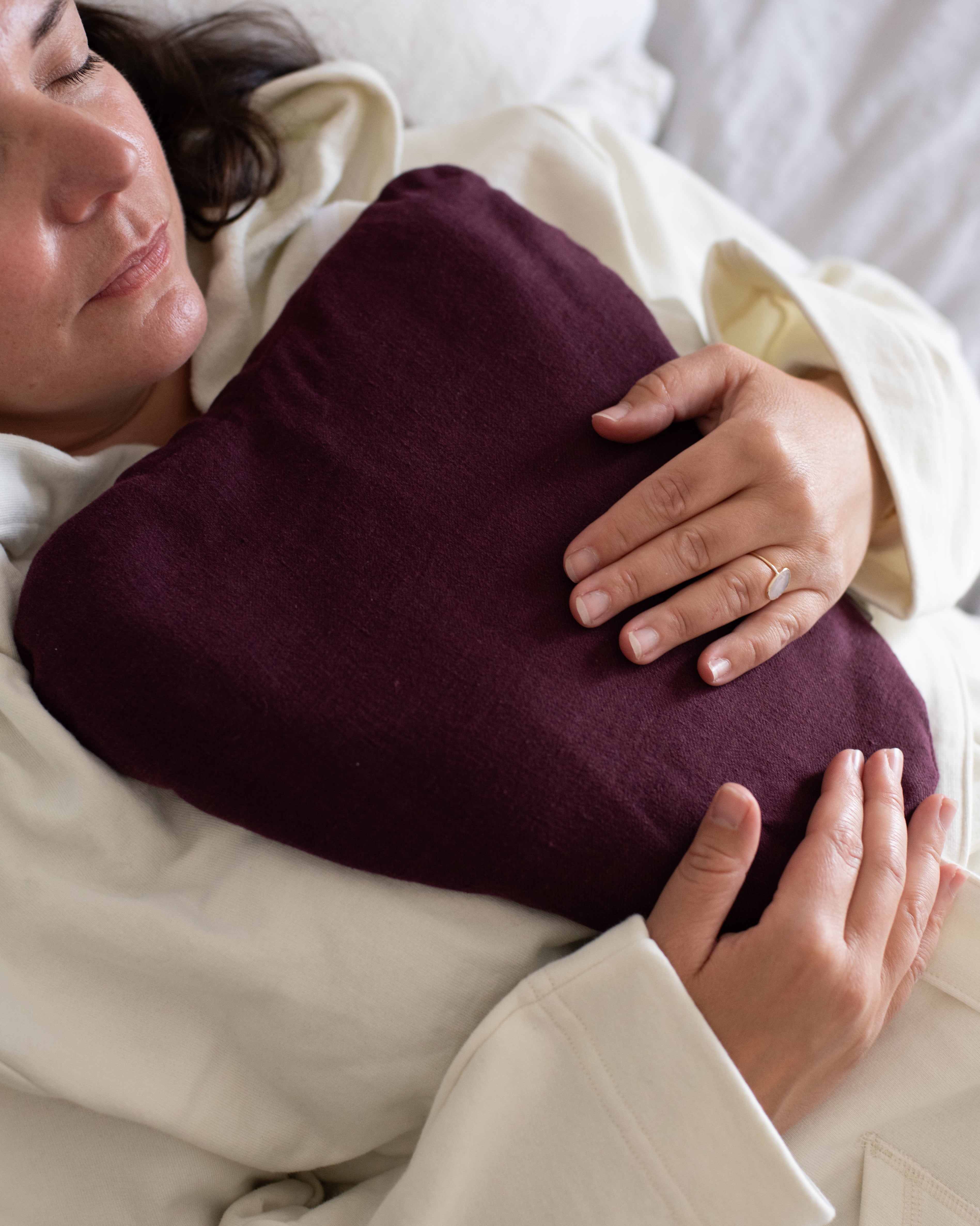Sensori House Weighted Heart Meditation Pilo