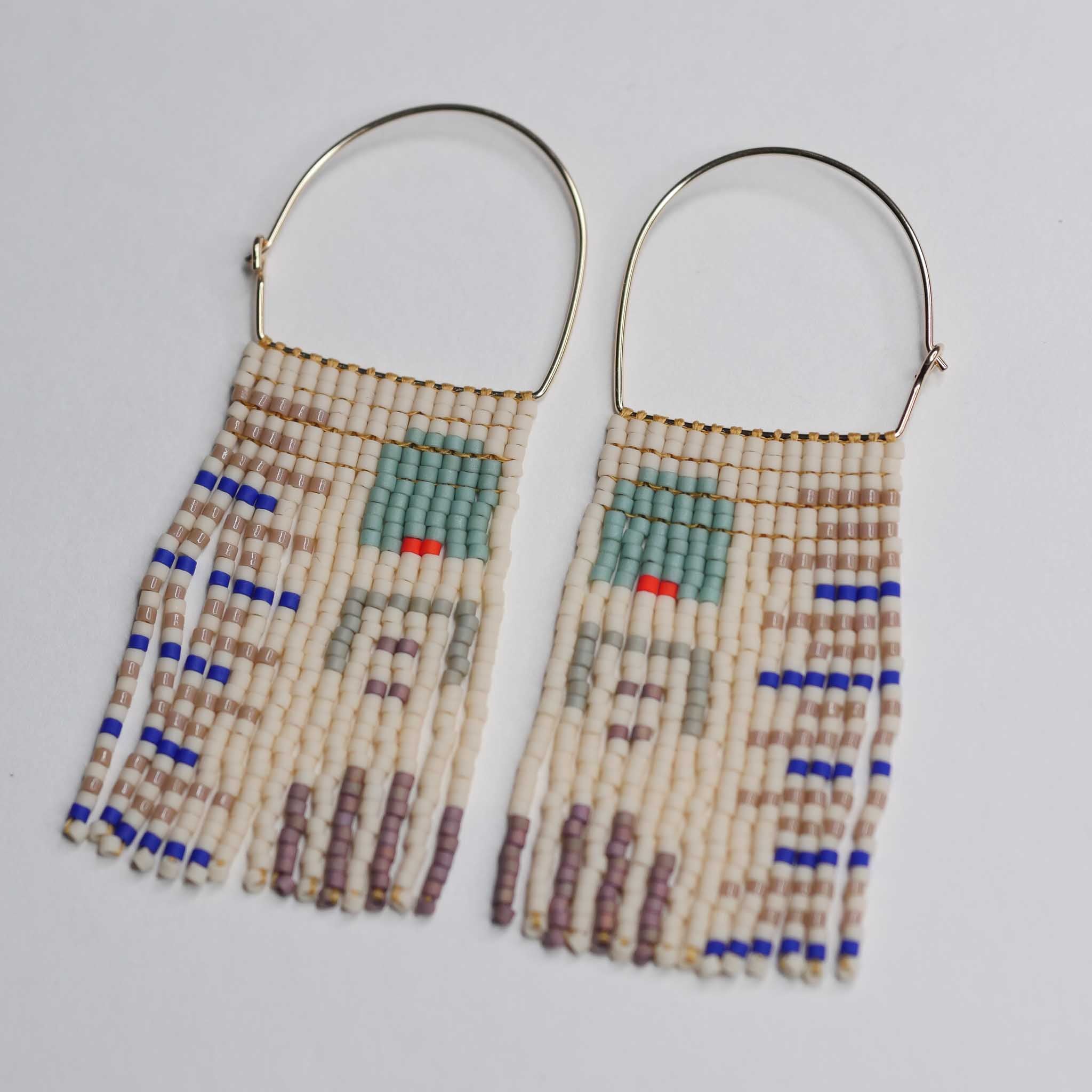 Aiysha Tapesty Earrings in Dove