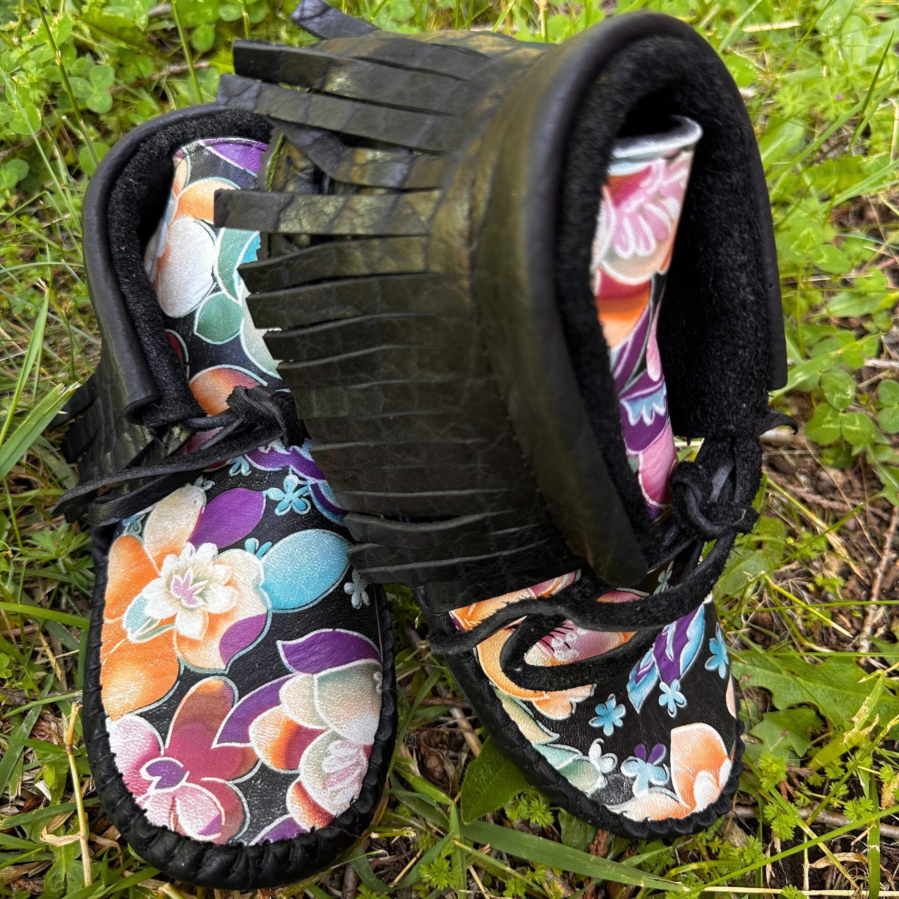 jamie gentry moccasins black and floral