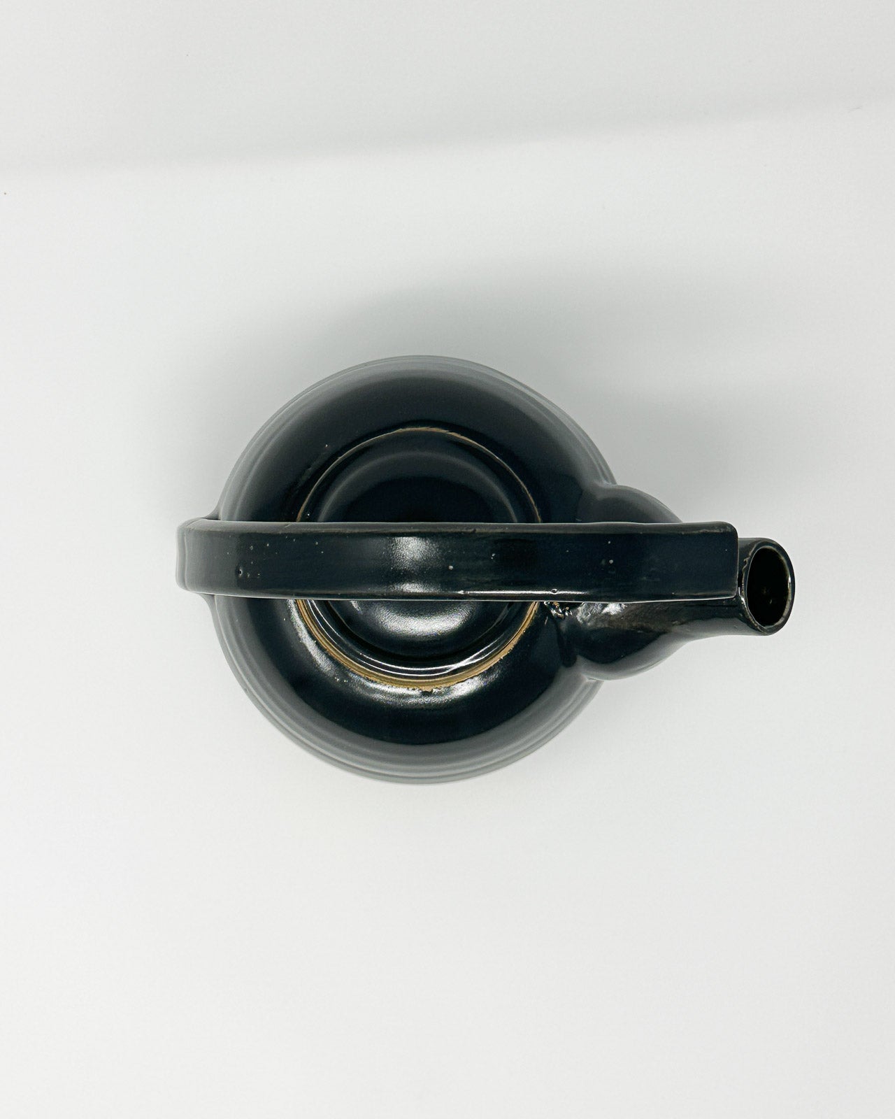 kate metten bauhaus teapot in black 