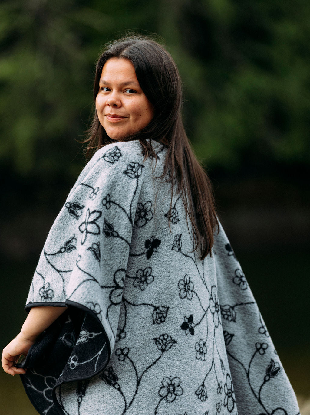 MINI TIPI Shawl