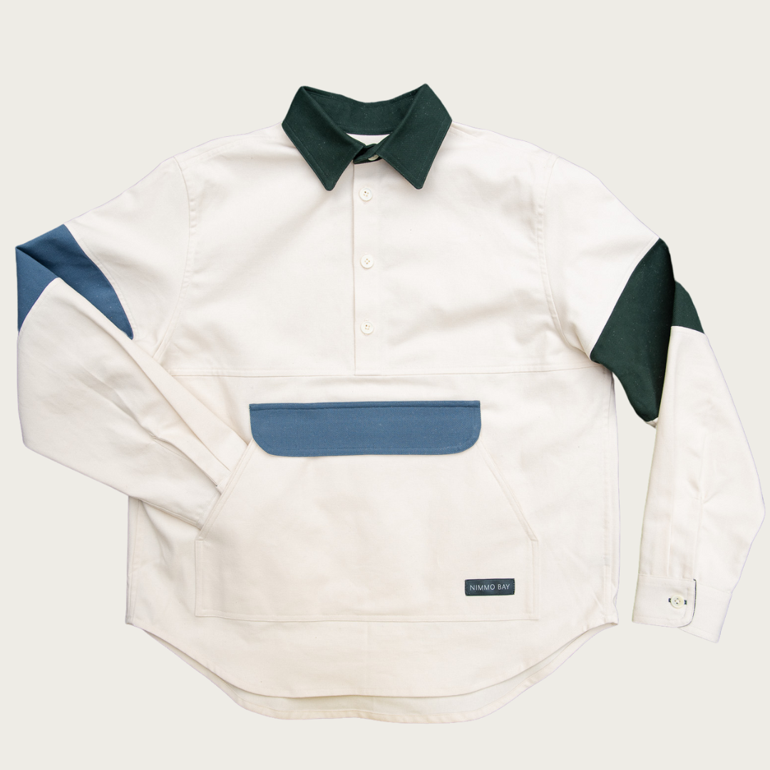 Confluence Nimmo Bay x Upperform Regatta shirt with contrasting cuff deatils. Made of organic cotton canvas.